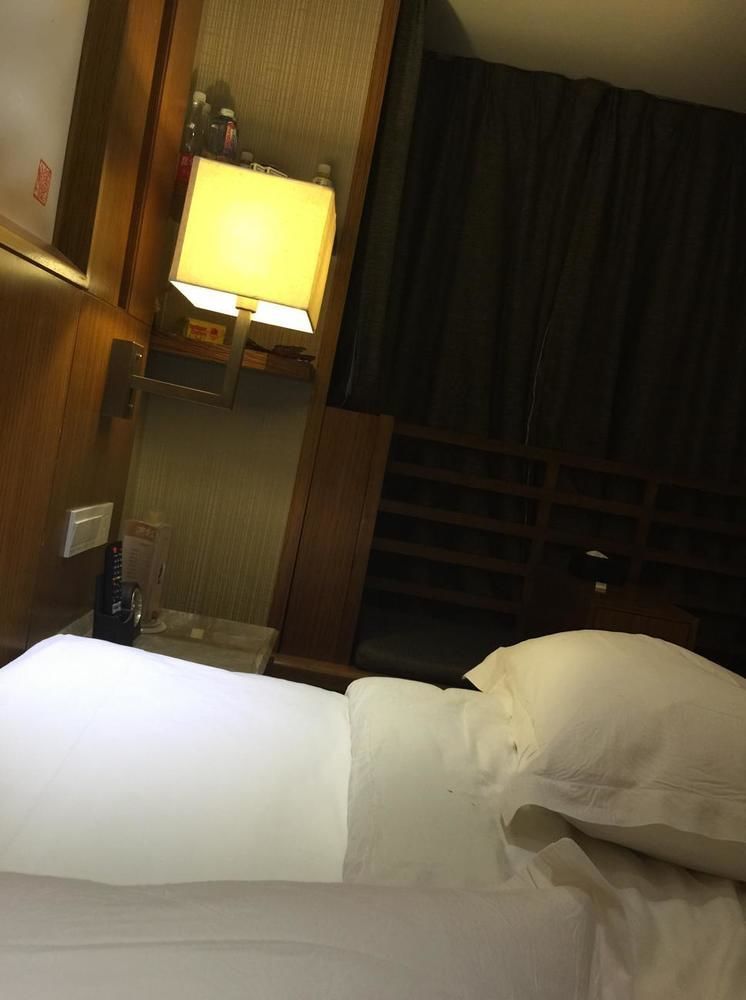 Yannian Lanjing Hotel - Чанша Екстериор снимка