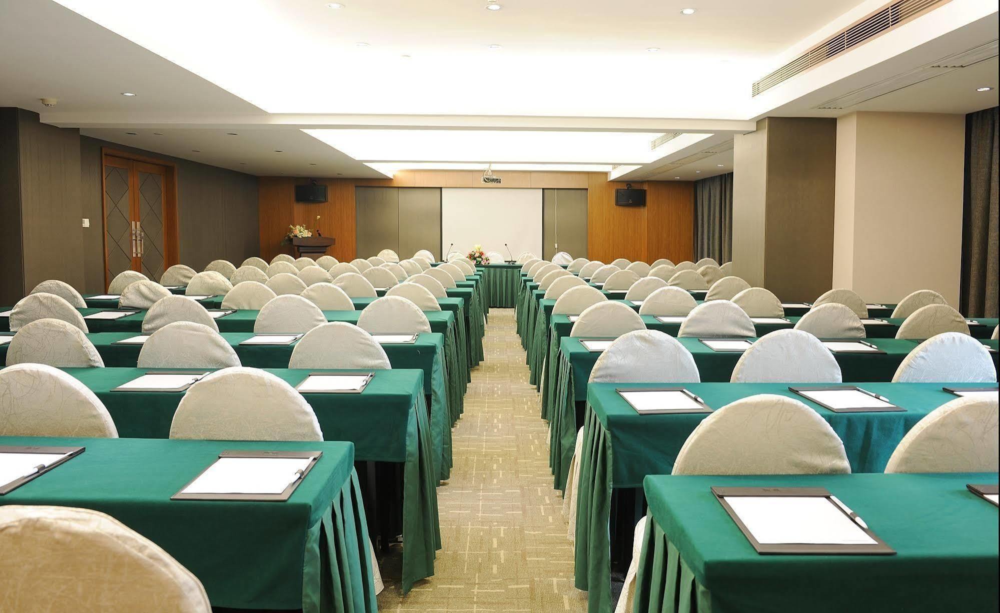 Yannian Lanjing Hotel - Чанша Екстериор снимка